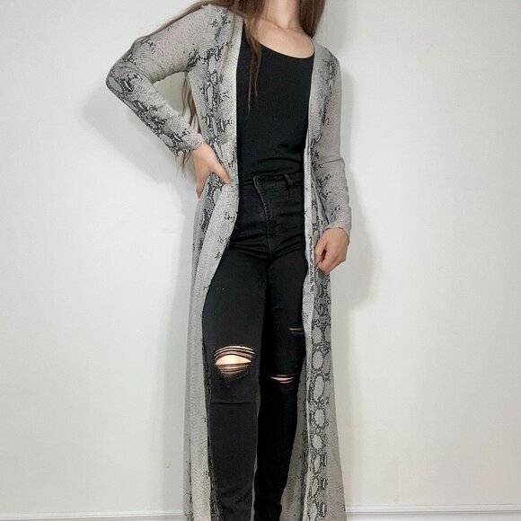 *Fashion Nova Snake Skin Duster Cardigan - Picture 4 of 6